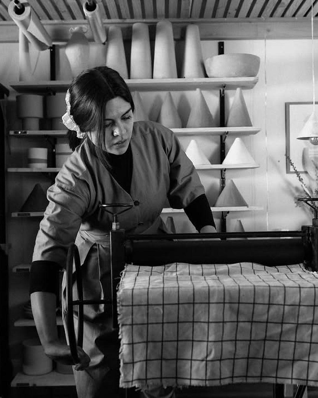 NEGRA Y PUNTO | LA CERÁMICA COMO OFRENDA