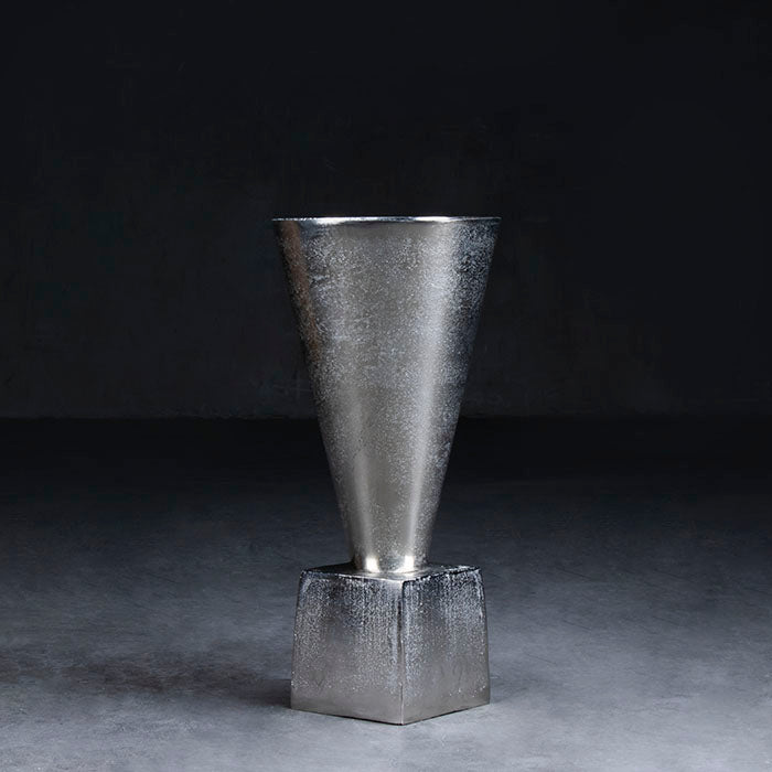 Centro De Mesa Cáliz Bendito Plateado