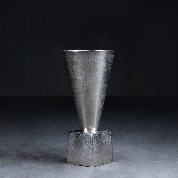 Centro De Mesa Cáliz Bendito Plateado