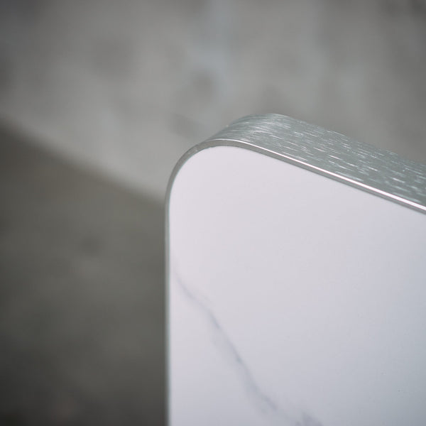 Cubierta Cuadrada Mármol 70 x 70 Borde Aluminio