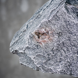 Piedra Gris Oscura IV