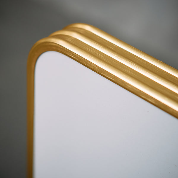 Cubierta Cuadrada Mármol 70 x 70 Borde Especial