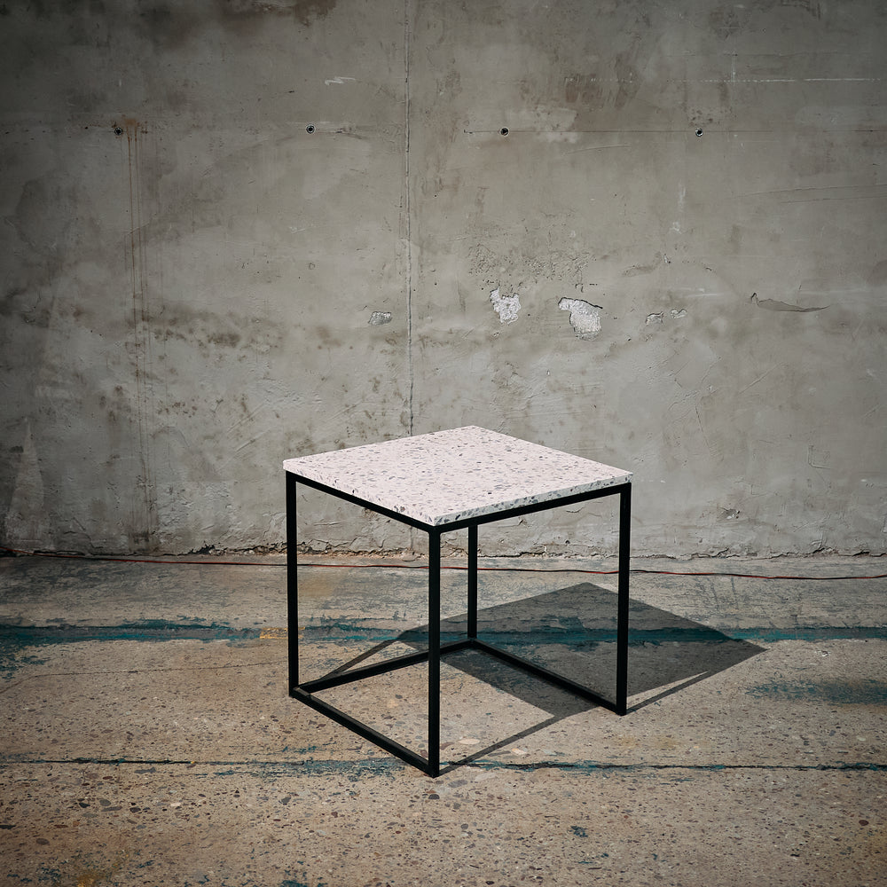 Mesa Lateral Mármol Terrazo S