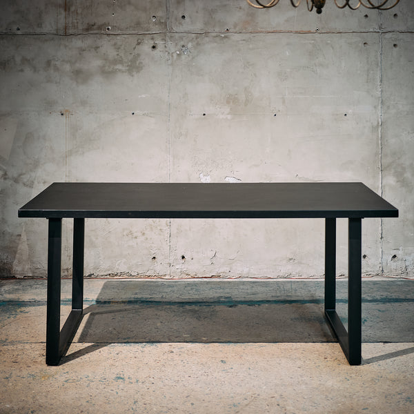 Mesa Comedor Zócalo Roble 180 Negro