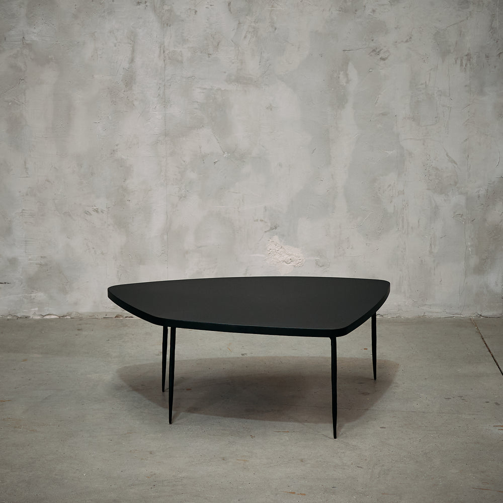 Mesa de Centro Clemente Negra 95 X 60