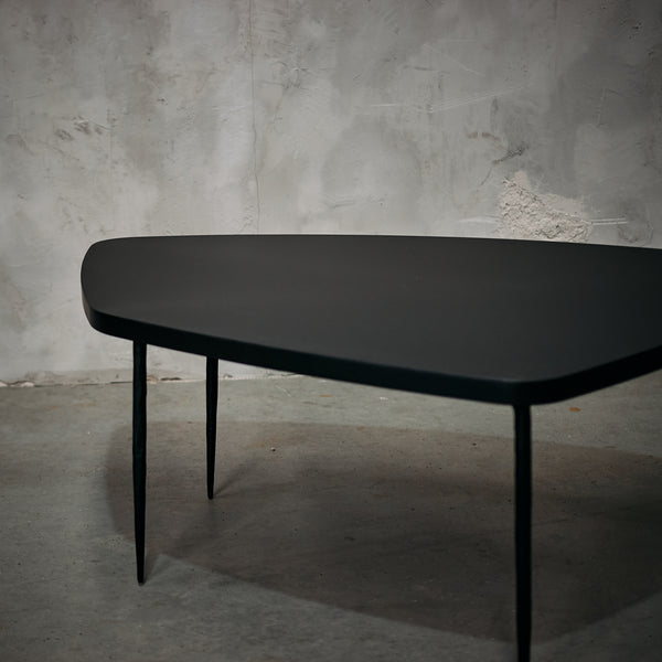 Mesa de Centro Clemente Negra 95 X 60