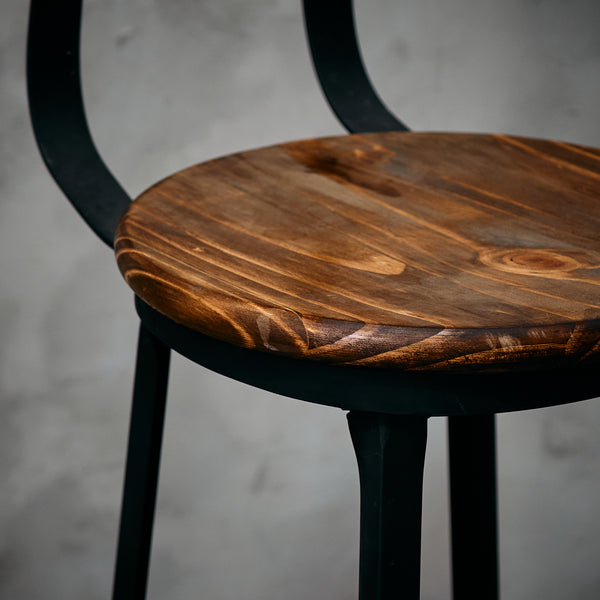 Piso Bar Industrial Negro