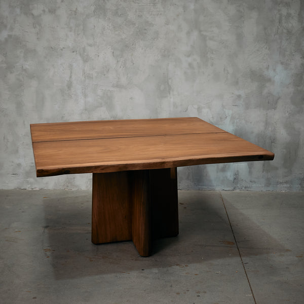 Mesa de Comedor Renacida Cuadrada