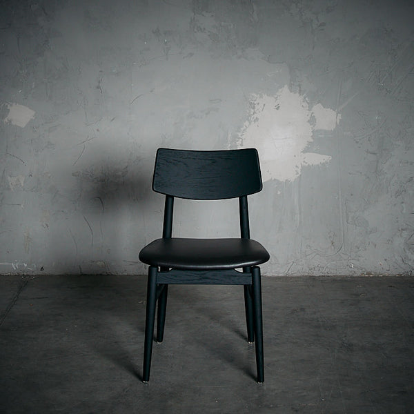 Silla Xiexie Negra Cuero Café Chocolate